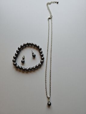 Gray Pearl Bracelet, Necklace and Earring Set - Women Jewelry